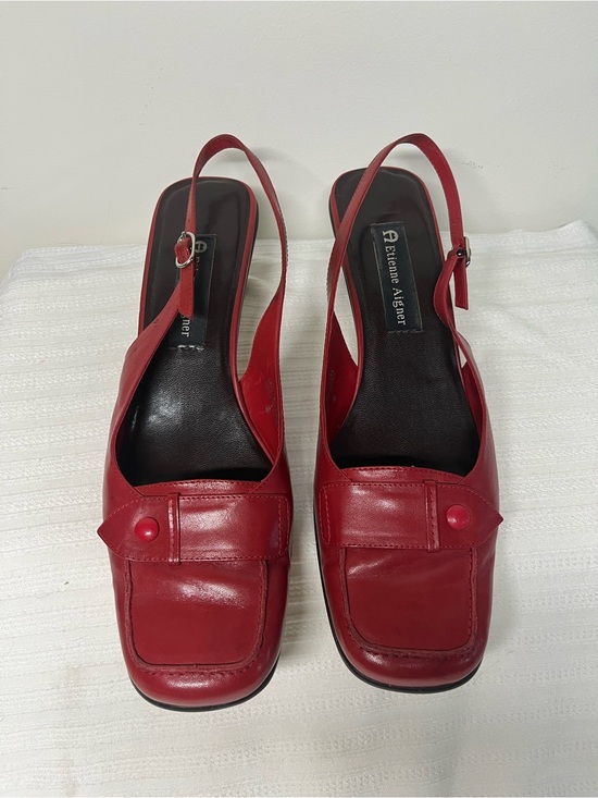Etienne Aigner Shoes - Vintage Etienne Aigner Ahoy Red Leather Slingback with Button Detail - 9.5M